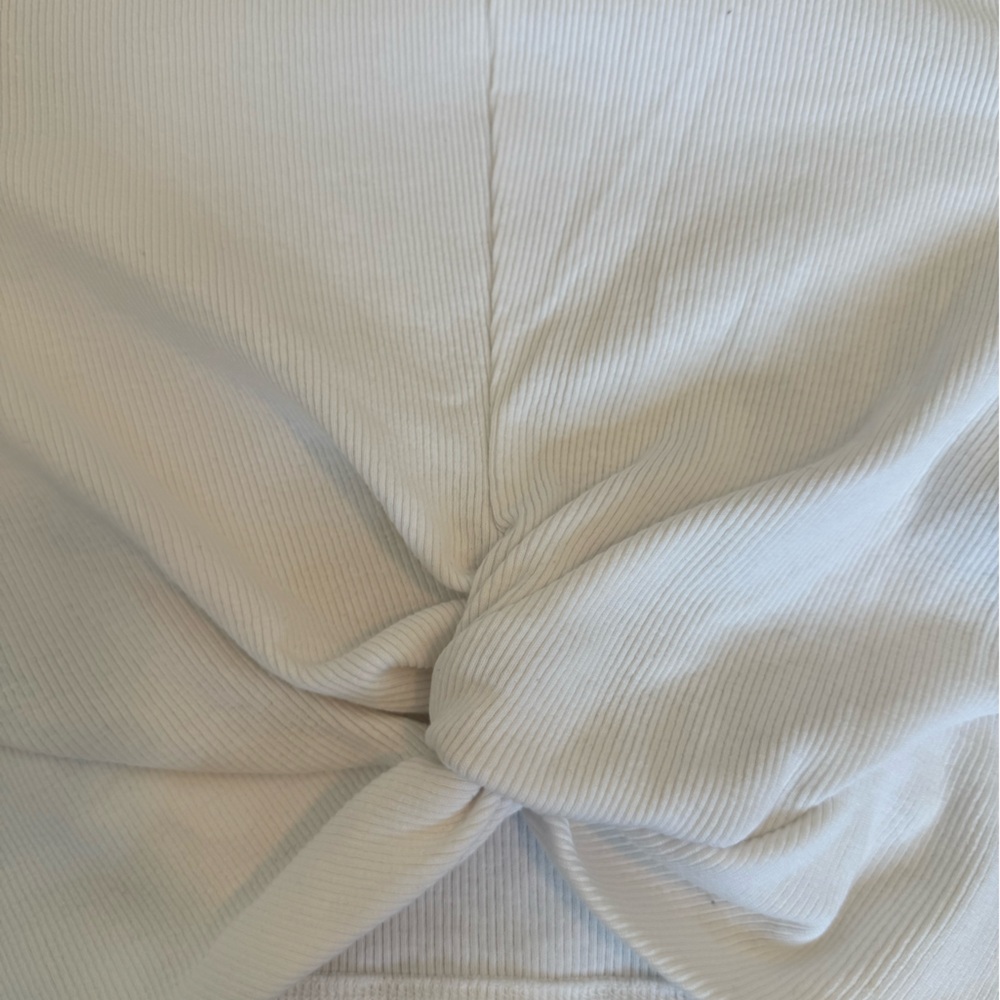 Off-White Ribbed Top - Picture 4 of 7